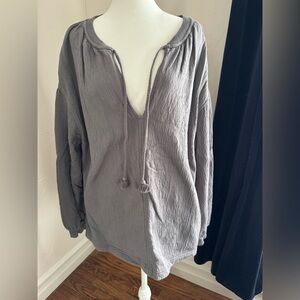 Aerie Soft Gray Textured Top